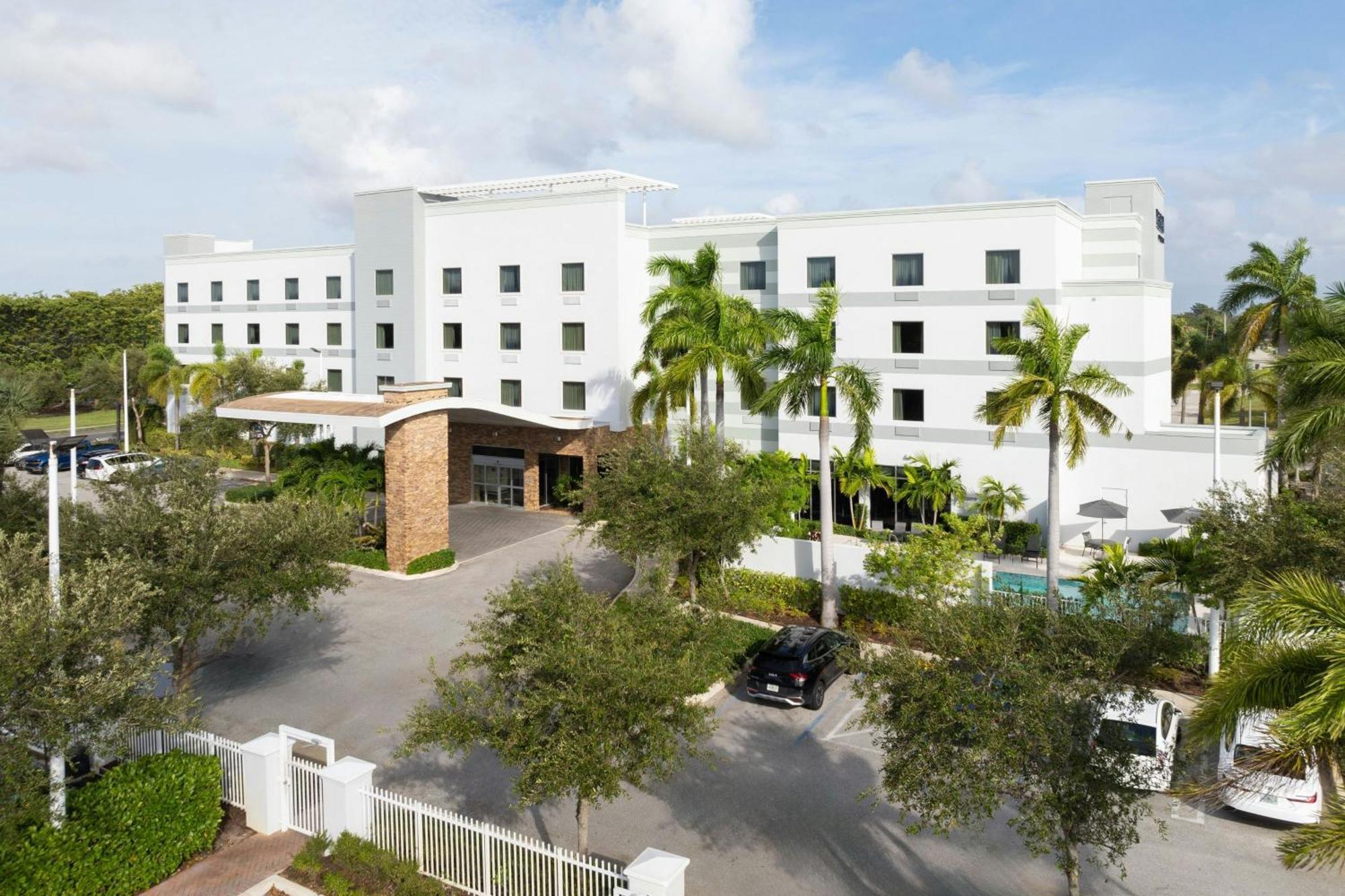 Fairfield Inn & Suites By Marriott Delray Beach I-95 Exterior photo