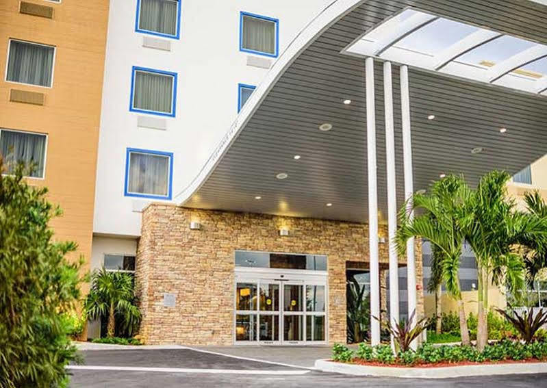 Fairfield Inn & Suites By Marriott Delray Beach I-95 Exterior photo